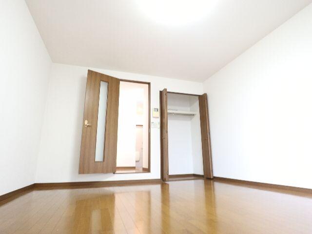  近鉄京都線/新祝園駅 徒歩7分 1階 築19年