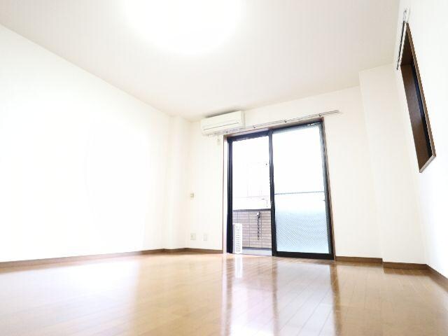  近鉄京都線/新祝園駅 徒歩7分 1階 築19年