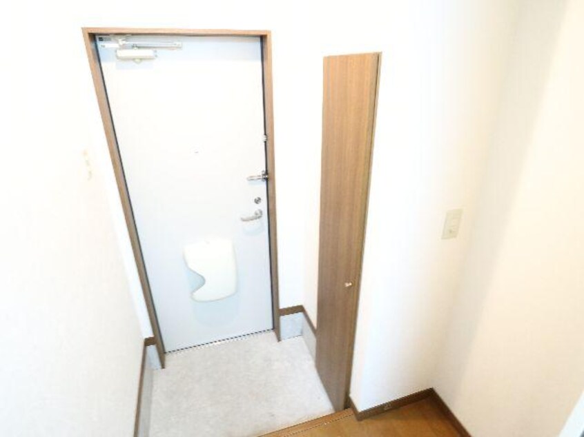  近鉄京都線/新祝園駅 徒歩7分 1階 築19年