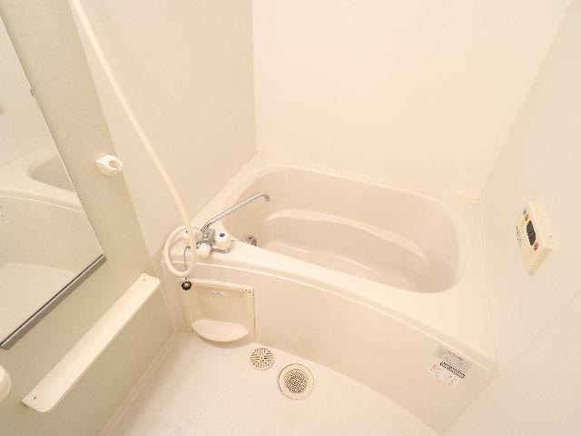  近鉄難波線・奈良線/菖蒲池駅 徒歩8分 1階 築19年