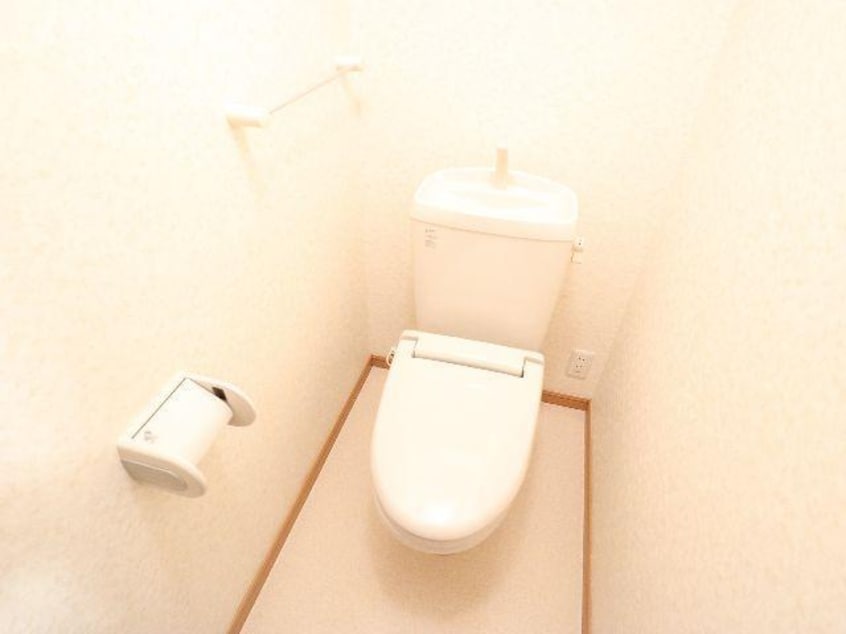  近鉄難波線・奈良線/菖蒲池駅 徒歩8分 1階 築19年