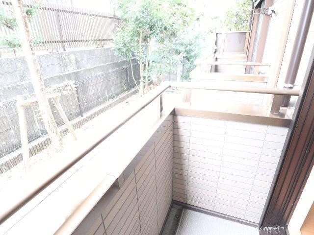  近鉄難波線・奈良線/菖蒲池駅 徒歩8分 1階 築19年