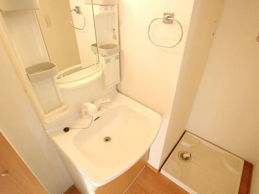  近鉄橿原線/尼ケ辻駅 徒歩5分 2階 築18年