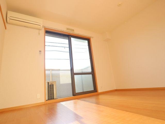  近鉄橿原線/尼ケ辻駅 徒歩5分 2階 築18年