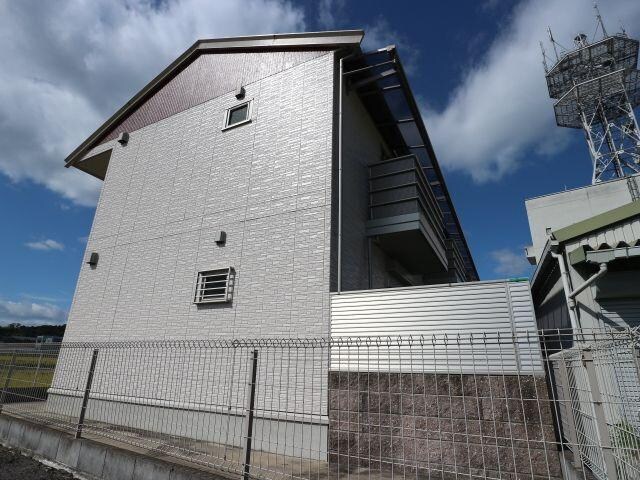  近鉄京都線/新祝園駅 徒歩10分 2階 築18年