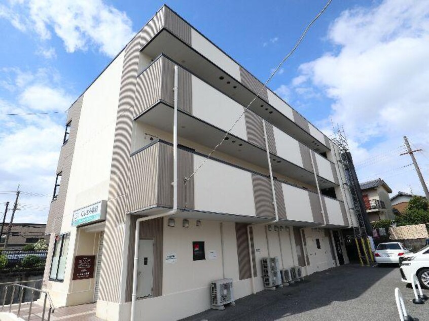  近鉄橿原線/尼ケ辻駅 徒歩11分 2階 築18年