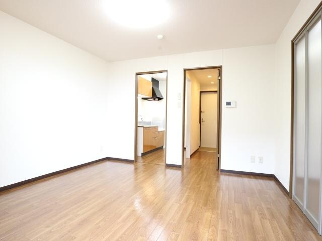  近鉄橿原線/尼ケ辻駅 徒歩11分 2階 築18年