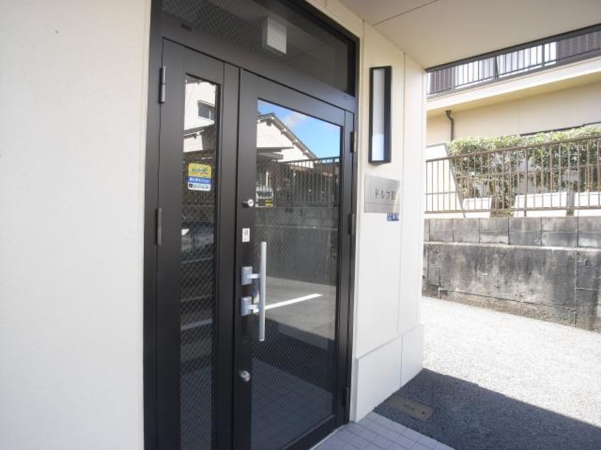  近鉄橿原線/尼ケ辻駅 徒歩11分 2階 築18年