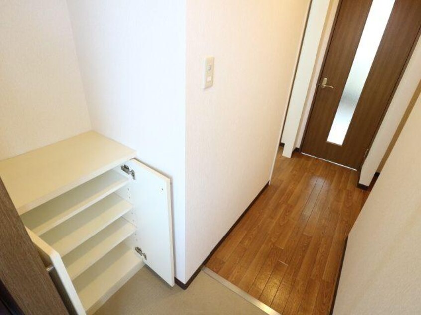  近鉄橿原線/尼ケ辻駅 徒歩11分 2階 築18年