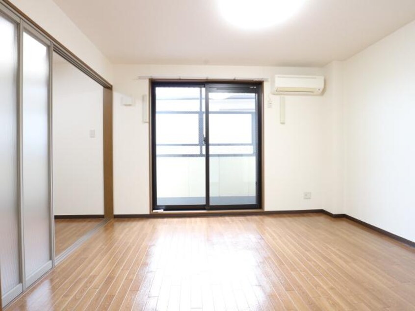  近鉄橿原線/尼ケ辻駅 徒歩11分 2階 築18年