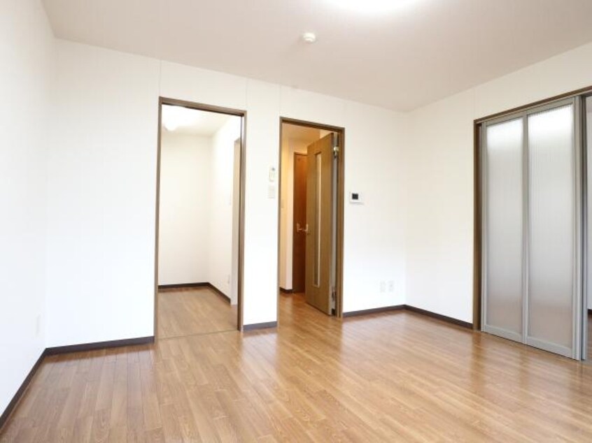  近鉄橿原線/尼ケ辻駅 徒歩11分 2階 築18年