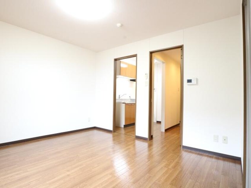  近鉄橿原線/尼ケ辻駅 徒歩11分 2階 築18年