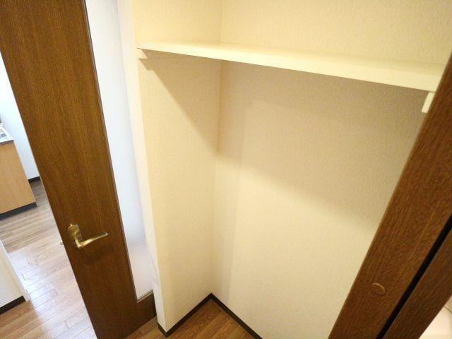  近鉄橿原線/尼ケ辻駅 徒歩11分 2階 築18年