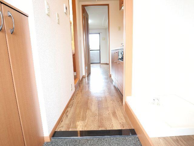  近鉄京都線/山田川駅 徒歩2分 2階 築18年