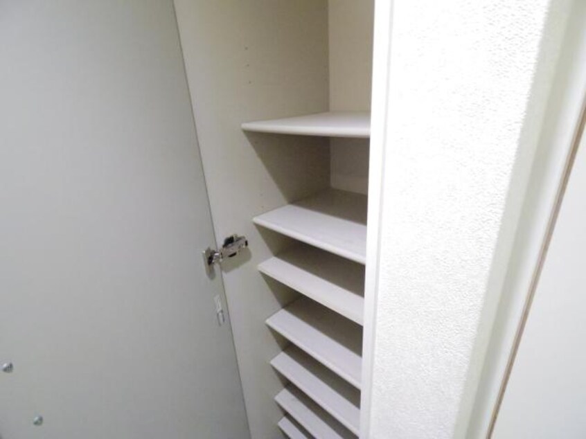  近鉄難波線・奈良線/大和西大寺駅 徒歩4分 1階 築17年