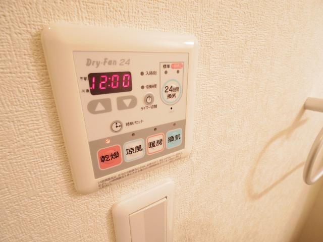  近鉄難波線・奈良線/大和西大寺駅 徒歩4分 1階 築17年