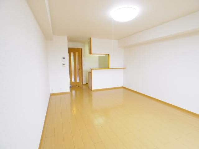  近鉄橿原線/尼ケ辻駅 徒歩17分 2階 築17年