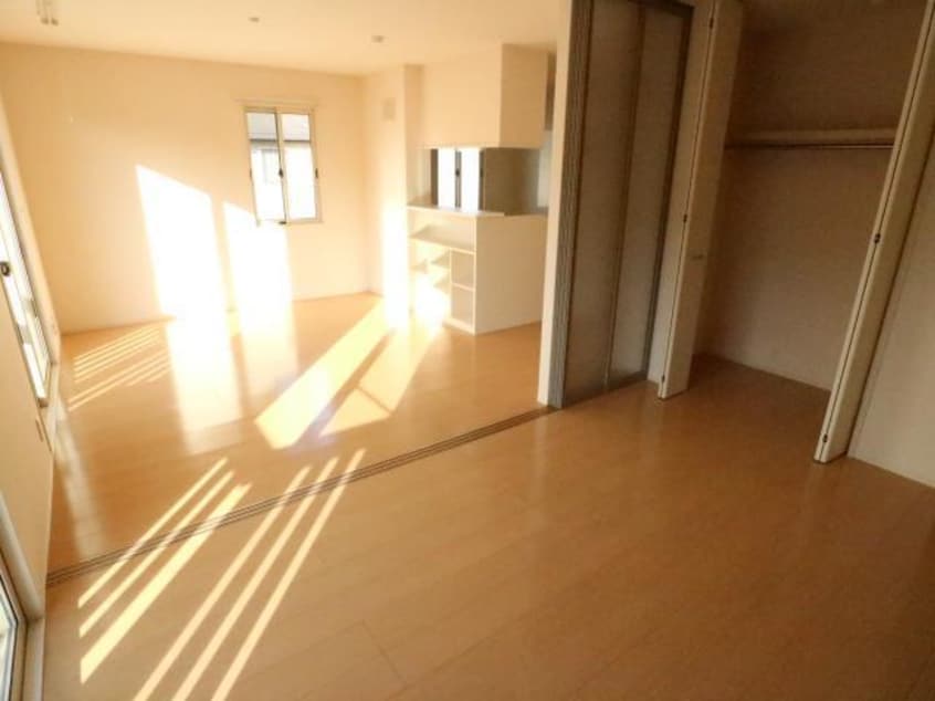  近鉄橿原線/尼ケ辻駅 徒歩15分 1階 築17年