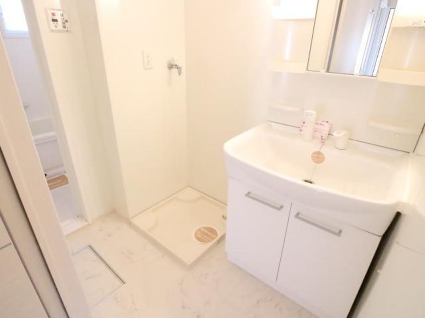  近鉄橿原線/尼ケ辻駅 徒歩15分 1階 築17年