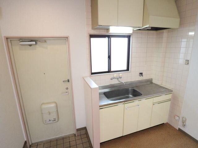  近鉄京都線/高の原駅 徒歩16分 1階 築34年