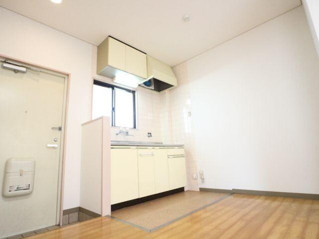  近鉄京都線/高の原駅 徒歩16分 1階 築34年