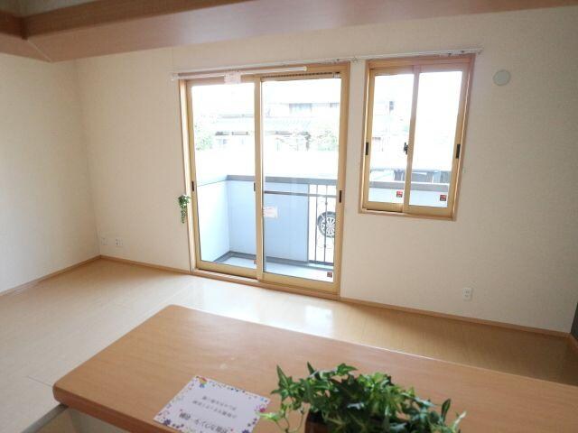  近鉄橿原線/尼ケ辻駅 徒歩11分 1階 築16年