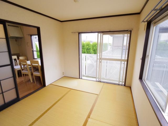  近鉄京都線/新祝園駅 徒歩8分 2階 築35年