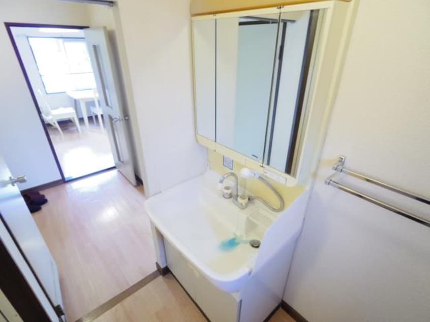  近鉄京都線/新祝園駅 徒歩8分 2階 築35年