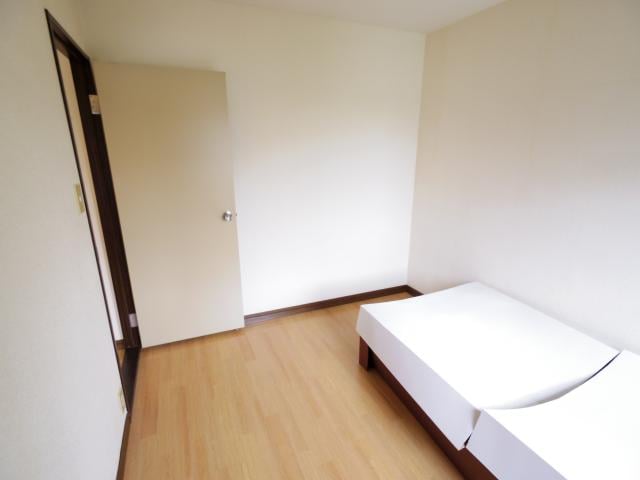  近鉄京都線/新祝園駅 徒歩8分 2階 築35年