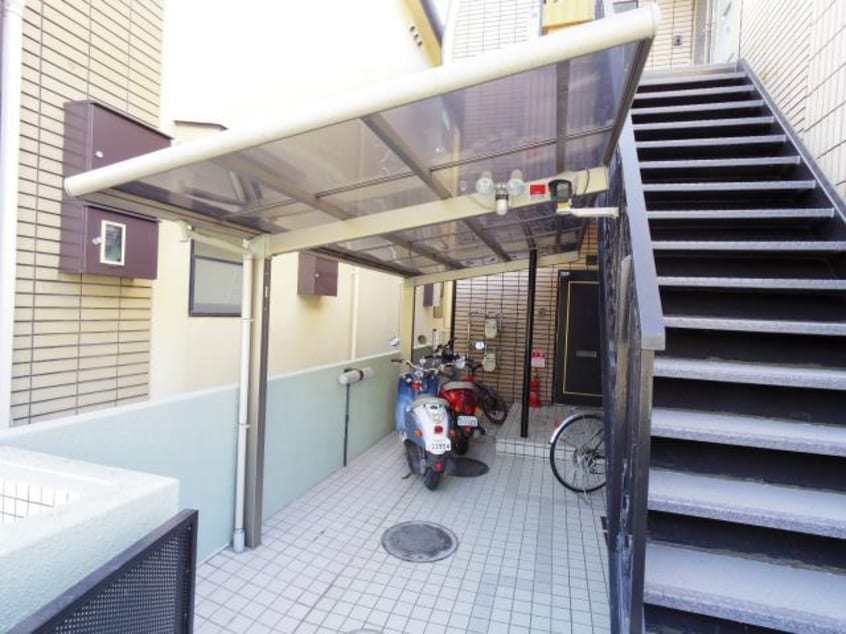  近鉄難波線・奈良線/大和西大寺駅 徒歩6分 2階 築35年