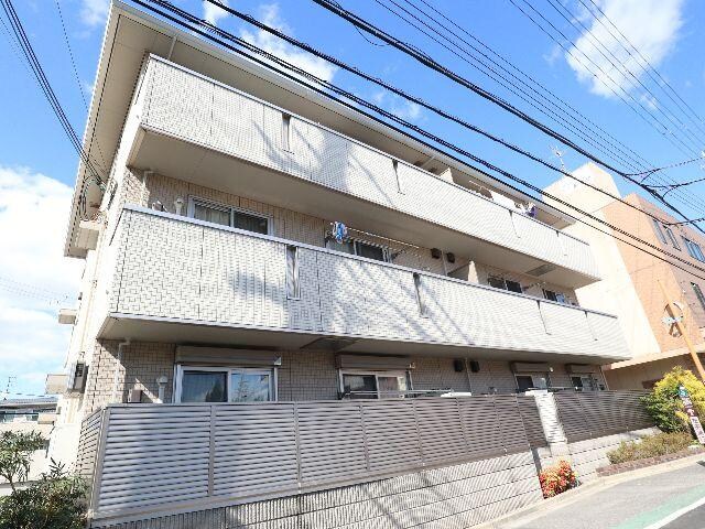  近鉄橿原線/尼ケ辻駅 徒歩2分 2階 築13年