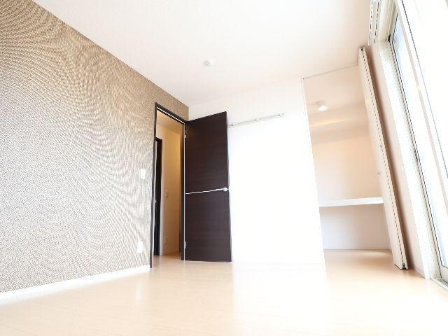  近鉄橿原線/尼ケ辻駅 徒歩2分 2階 築13年