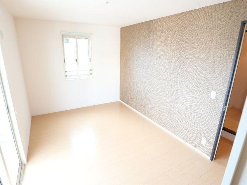  近鉄橿原線/尼ケ辻駅 徒歩2分 2階 築13年