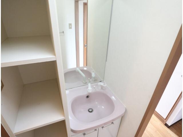  近鉄難波線・奈良線/菖蒲池駅 徒歩1分 2-3階 築38年