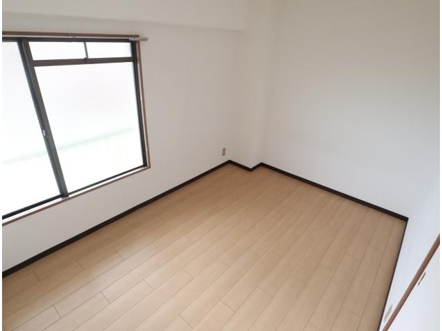  近鉄難波線・奈良線/菖蒲池駅 徒歩1分 1-2階 築38年