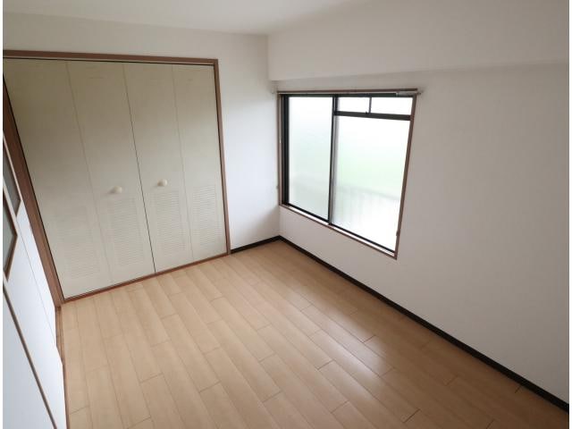  近鉄難波線・奈良線/菖蒲池駅 徒歩1分 1-2階 築38年