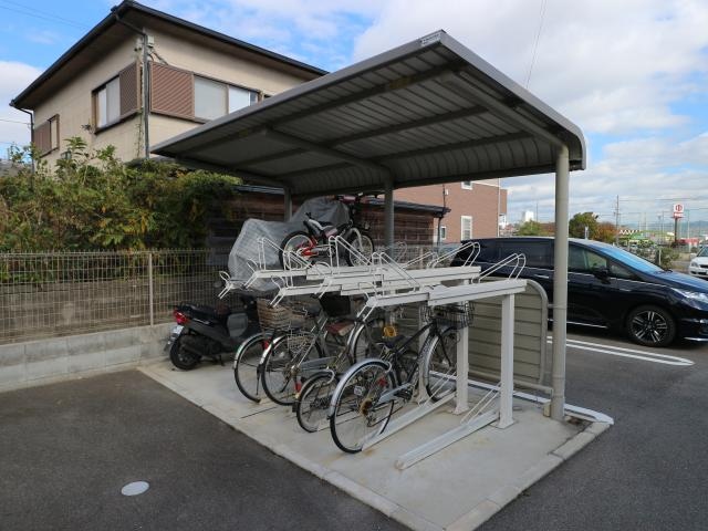  近鉄京都線/山田川駅 徒歩12分 2階 築11年