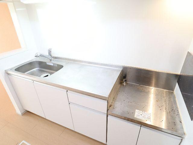  近鉄京都線/山田川駅 徒歩12分 1階 築11年