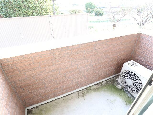  近鉄京都線/山田川駅 徒歩12分 1階 築11年