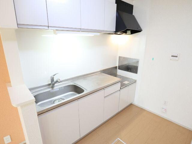  近鉄京都線/山田川駅 徒歩12分 1階 築11年