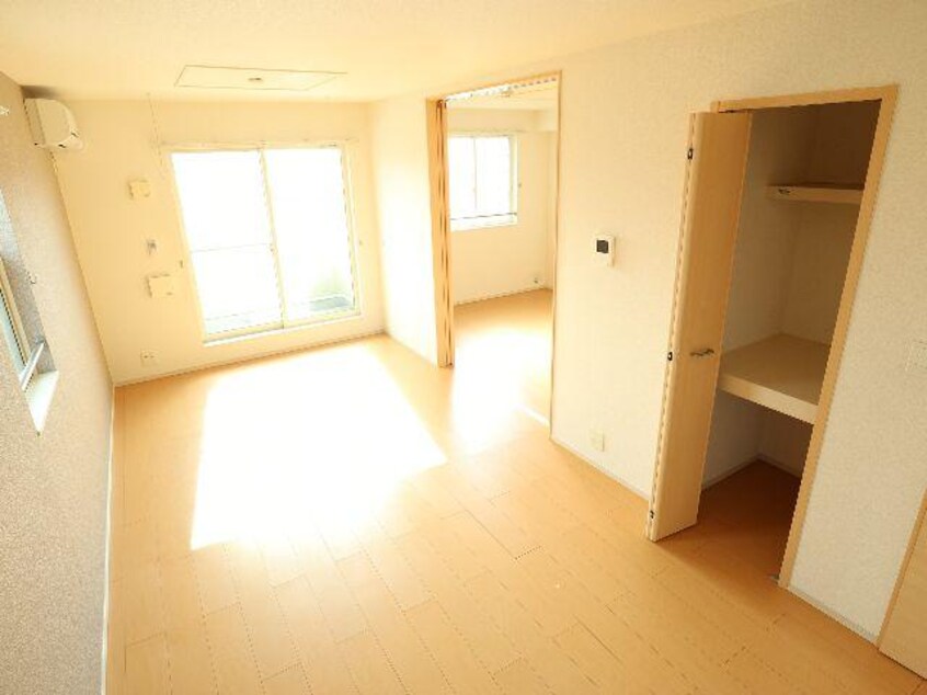  近鉄京都線/山田川駅 徒歩12分 2階 築11年