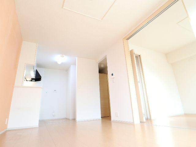  近鉄京都線/山田川駅 徒歩12分 1階 築11年