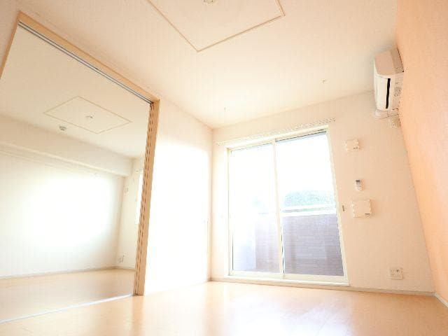  近鉄京都線/山田川駅 徒歩12分 1階 築11年