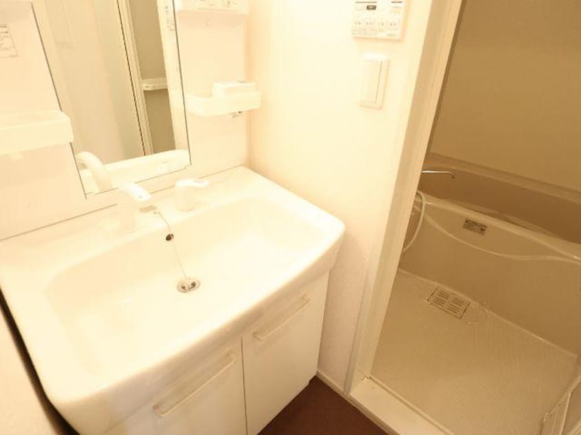  近鉄京都線/山田川駅 徒歩22分 2階 築14年