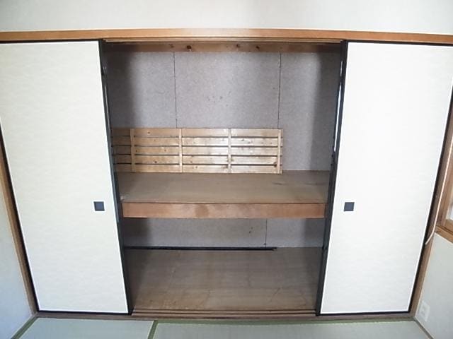  近鉄難波線・奈良線/大和西大寺駅 バス10分秋篠寺下車:停歩5分 1階 築45年