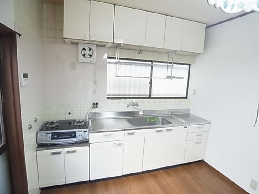  近鉄難波線・奈良線/大和西大寺駅 バス10分秋篠寺下車:停歩5分 1階 築45年