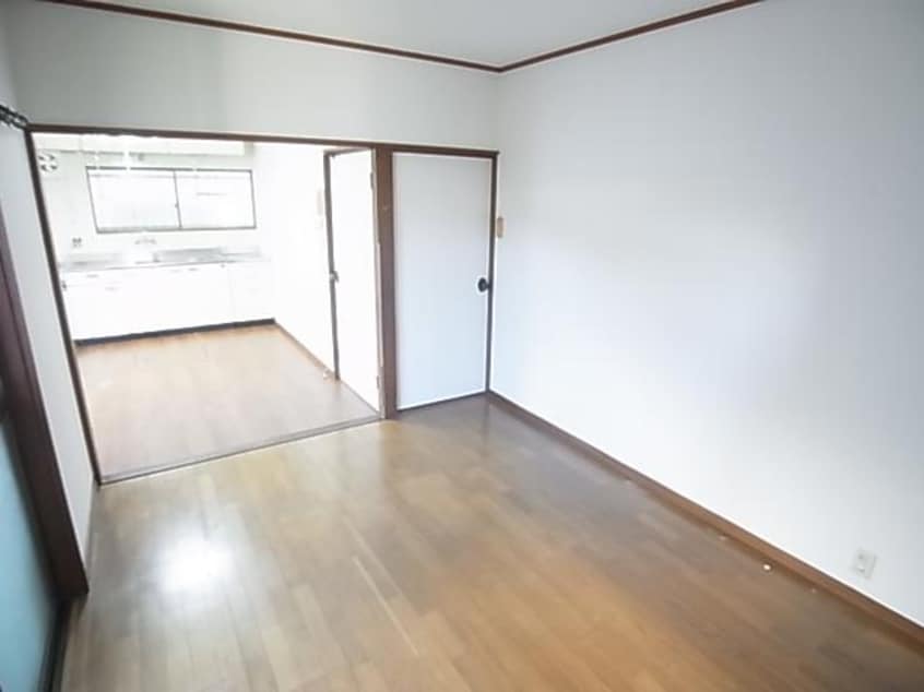  近鉄難波線・奈良線/大和西大寺駅 バス10分秋篠寺下車:停歩5分 1階 築45年