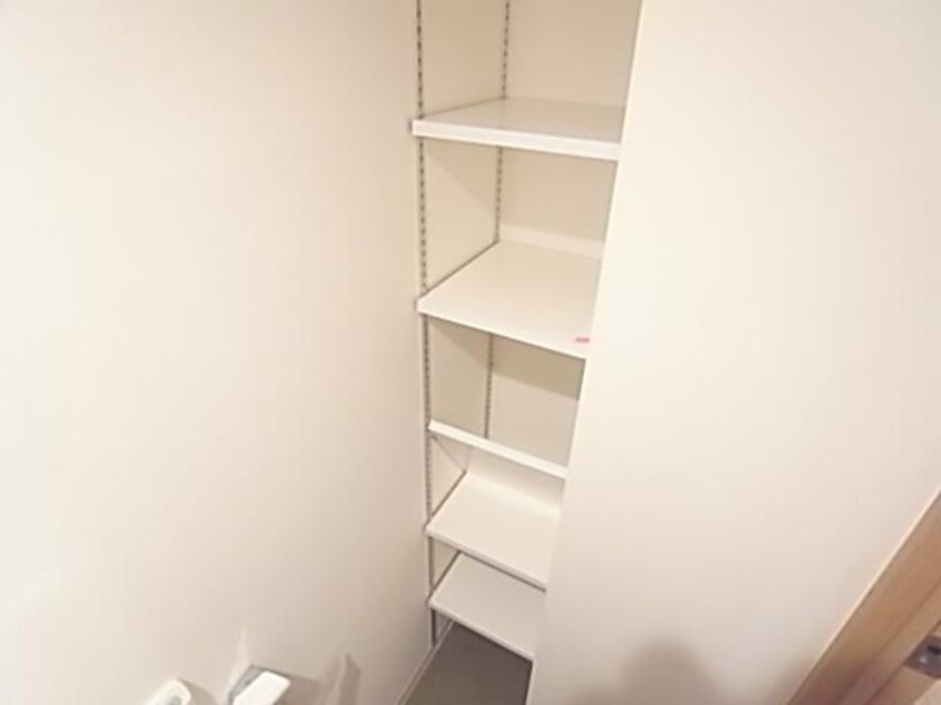  近鉄難波線・奈良線/大和西大寺駅 徒歩3分 1階 築10年