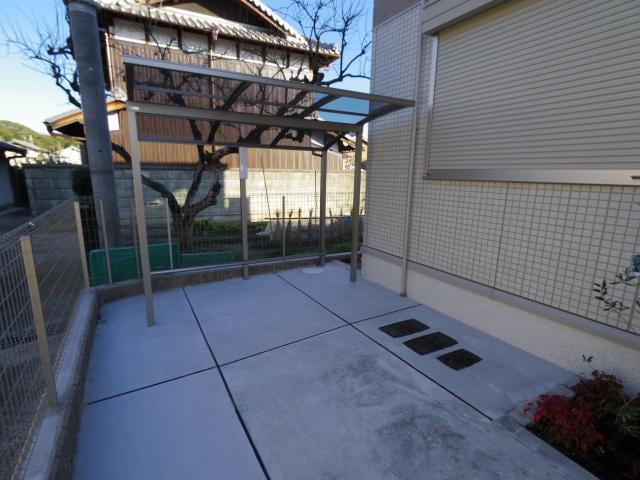  近鉄橿原線/尼ケ辻駅 徒歩10分 2階 築9年