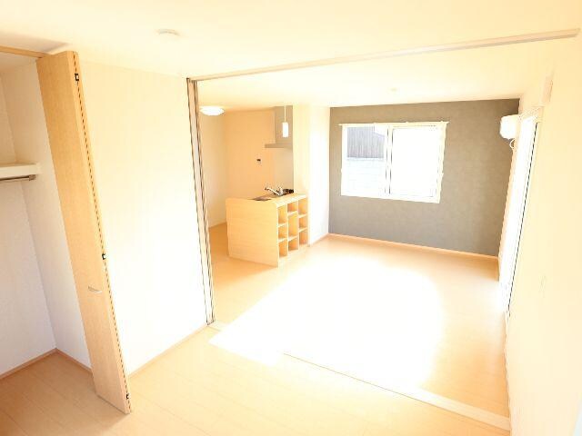  近鉄橿原線/尼ケ辻駅 徒歩10分 1階 築10年